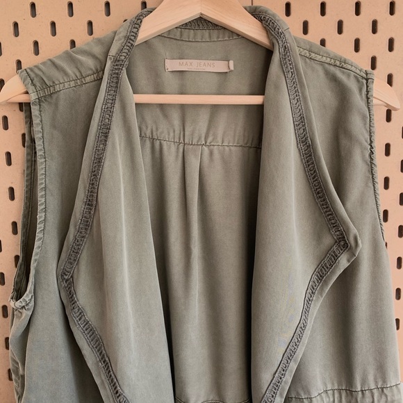 🎉Host Pick🎉 MAX JEANS Olive Green Utility Vest Draped Size Large - Picture 3 of 13